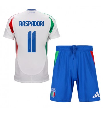 Italien Giacomo Raspadori #11 Udebanesæt Børn EM 2024 Kort ærmer (+ korte bukser)
